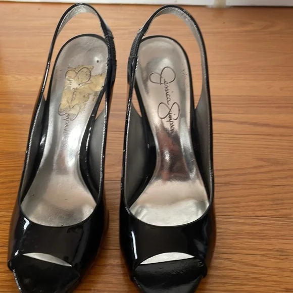 Jessica Simpson - Picture 3 of 4